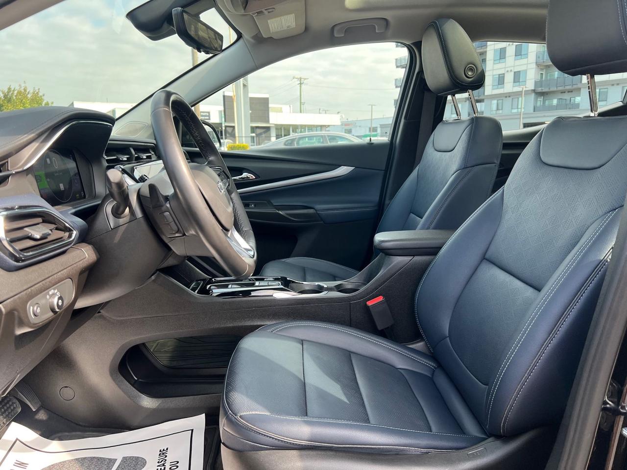 2023 Chevrolet Bolt EV Premier Photo14