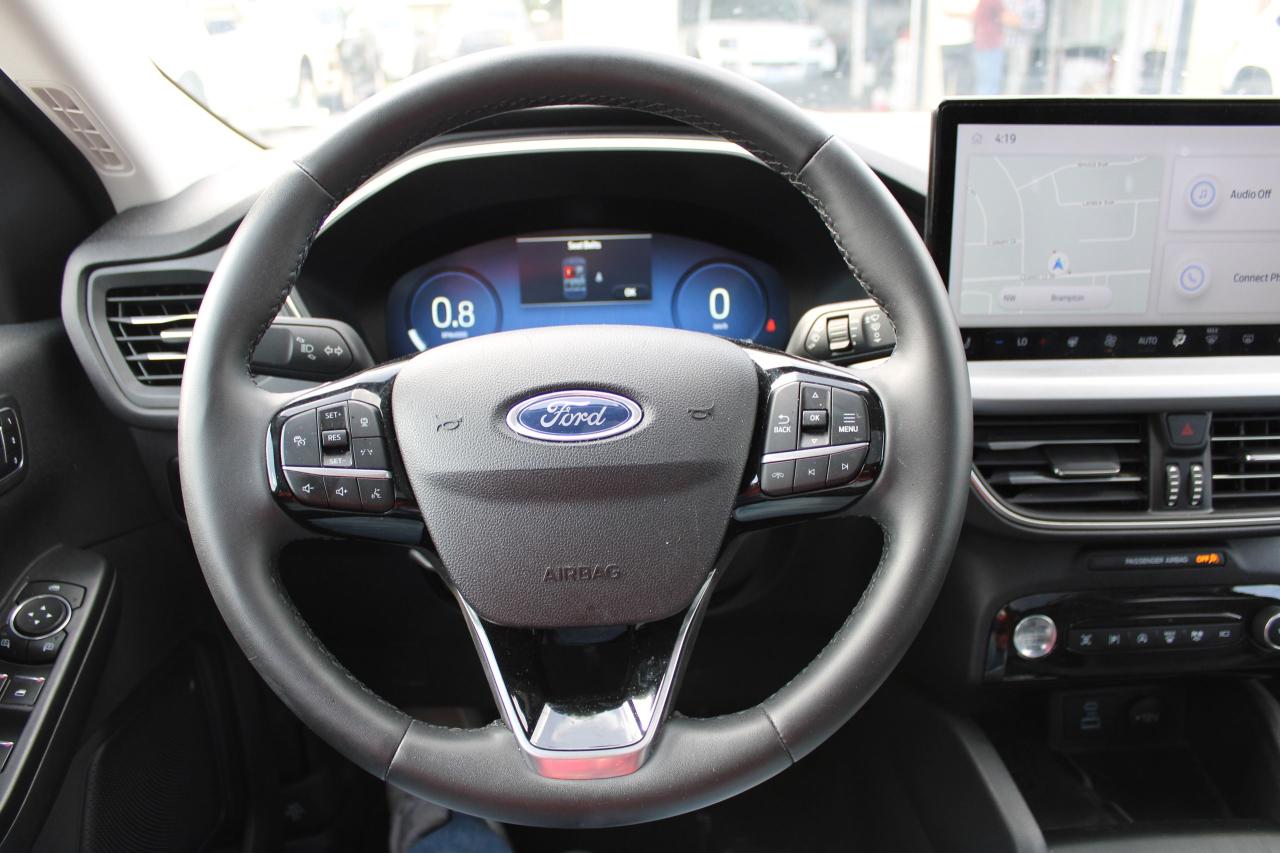 2023 Ford Escape Platinum AWD - Photo #14