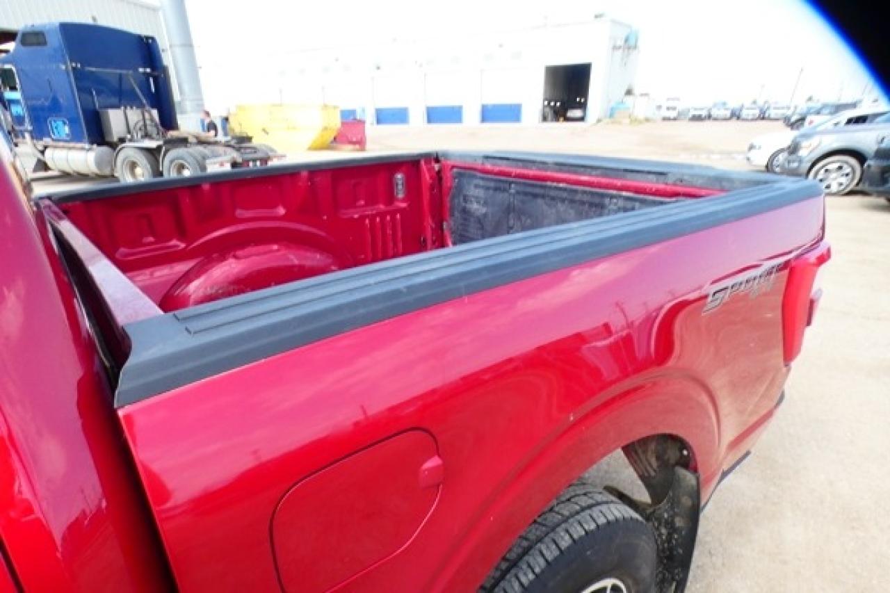 2022 Ford F-150 LARIAT ecoboost SupCrew 5.5' Box w/H&C L, NAV, BUC - Photo #17