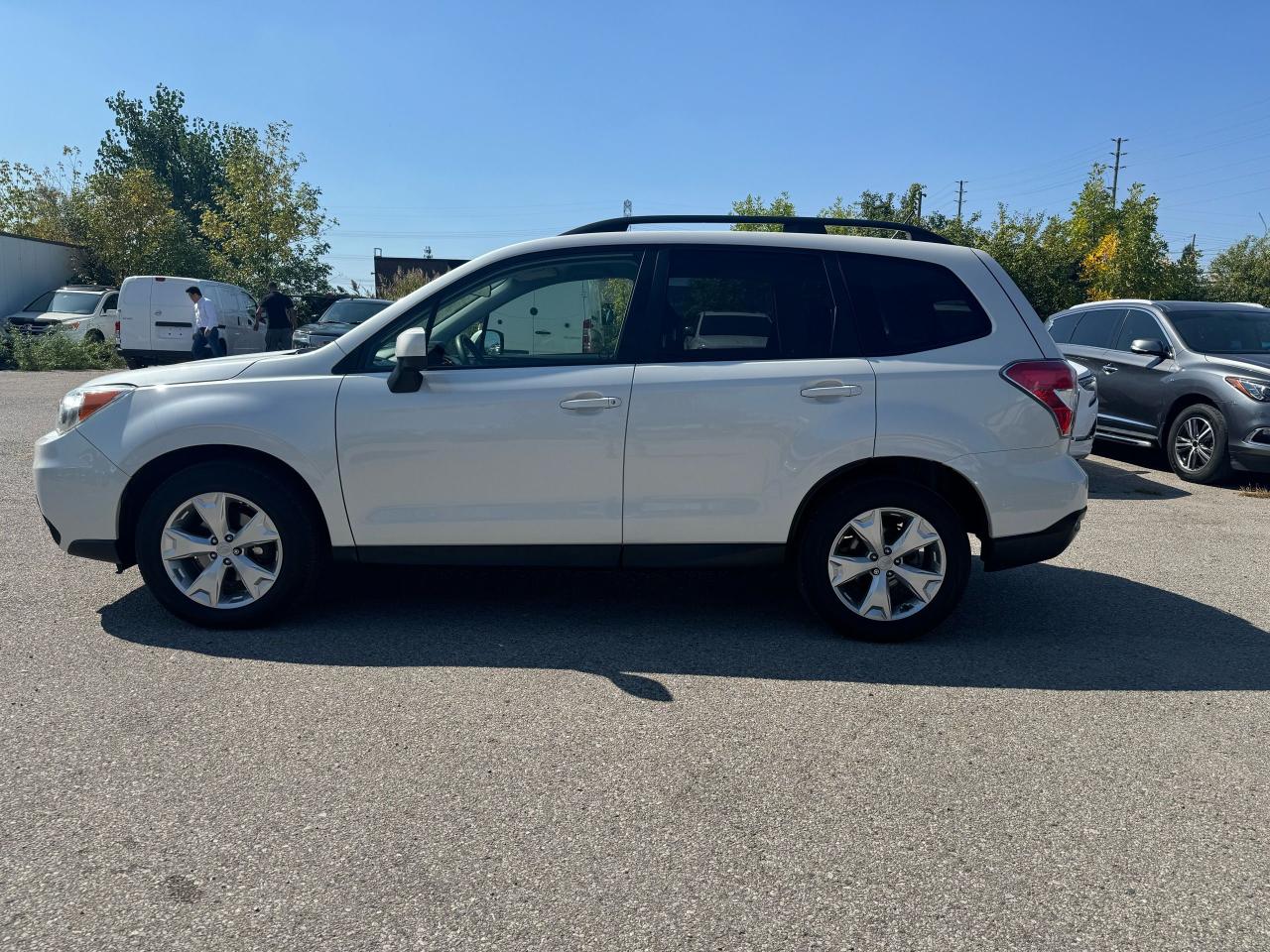 2014 Subaru Forester i - Photo #8
