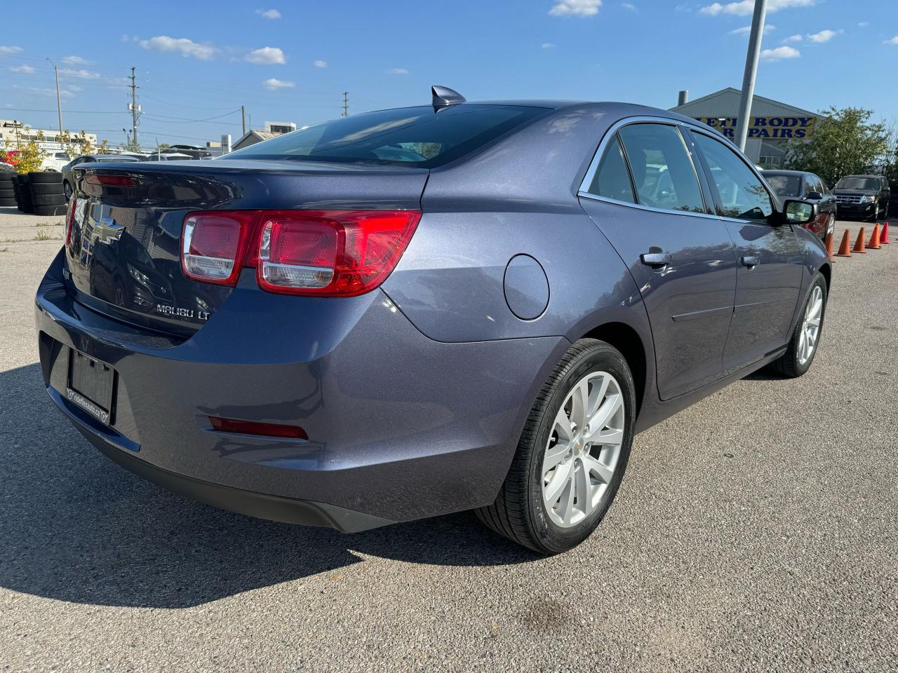 2015 Chevrolet Malibu LT Photo4