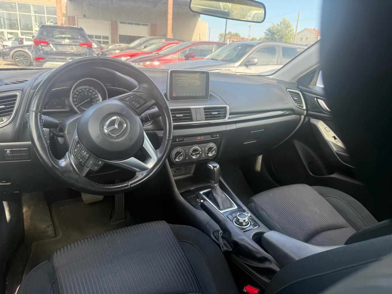 2016 Mazda MAZDA3 GS - Photo #13