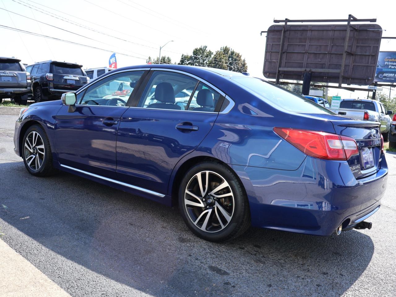 2017 Subaru Legacy SPORT AWD CERTIFIED *ACCIDENT FREE*SUBARU MAINTAIN* CAMERA BLUETOOTH LEATHER HEATED SEATS SUNROOF CRUISE ALLOYS - Photo #4
