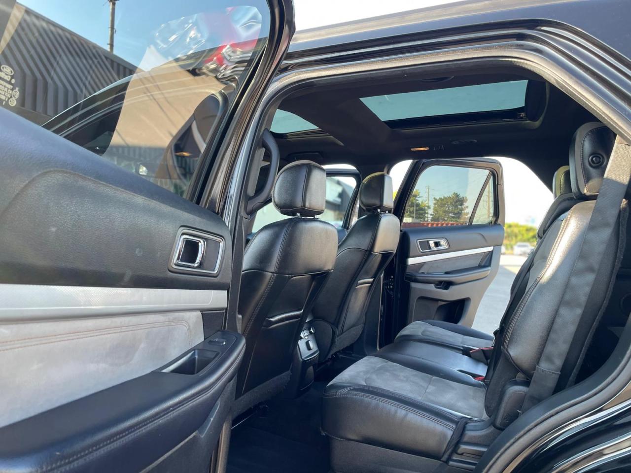 2017 Ford Explorer AWD 7PASS NAVI SUNROOF HEATED SEATS BACKUP CAM BT - Photo #11