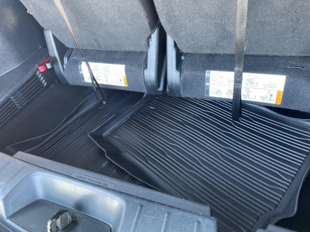 2017 Ford Explorer AWD 7PASS NAVI SUNROOF HEATED SEATS BACKUP CAM BT - Photo #13