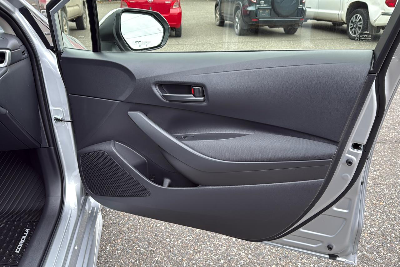 2026 Toyota Corolla LE Photo