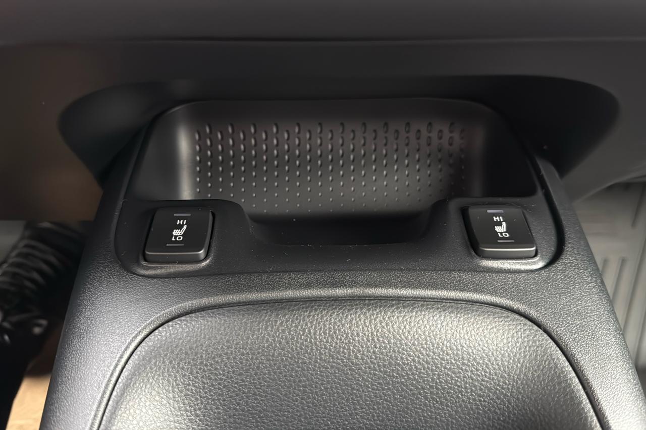 2026 Toyota Corolla LE Photo