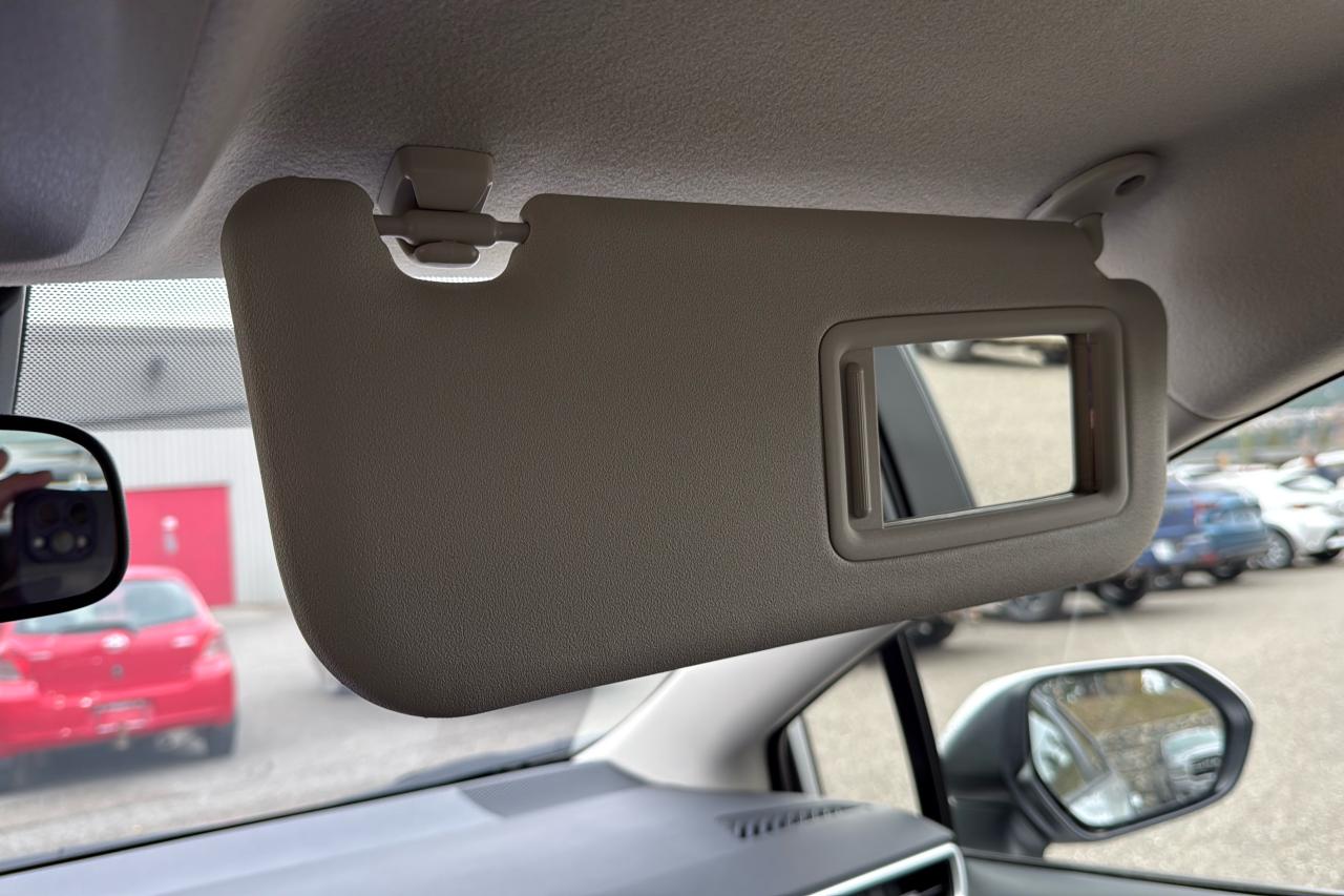 2026 Toyota Corolla LE Photo