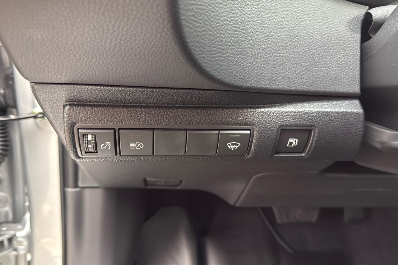 2026 Toyota Corolla LE Photo