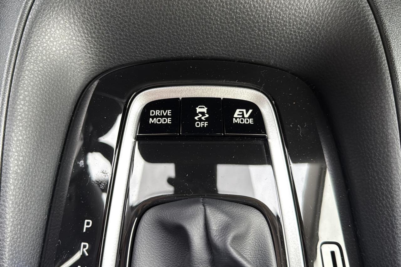 2026 Toyota Corolla LE Photo