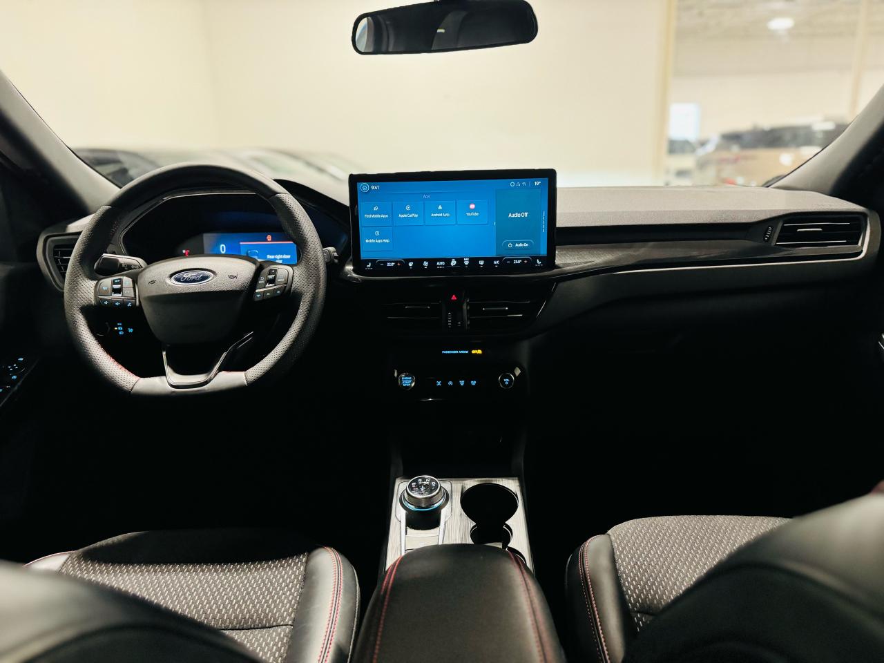 2025 Ford Escape ST-Line - Photo #21
