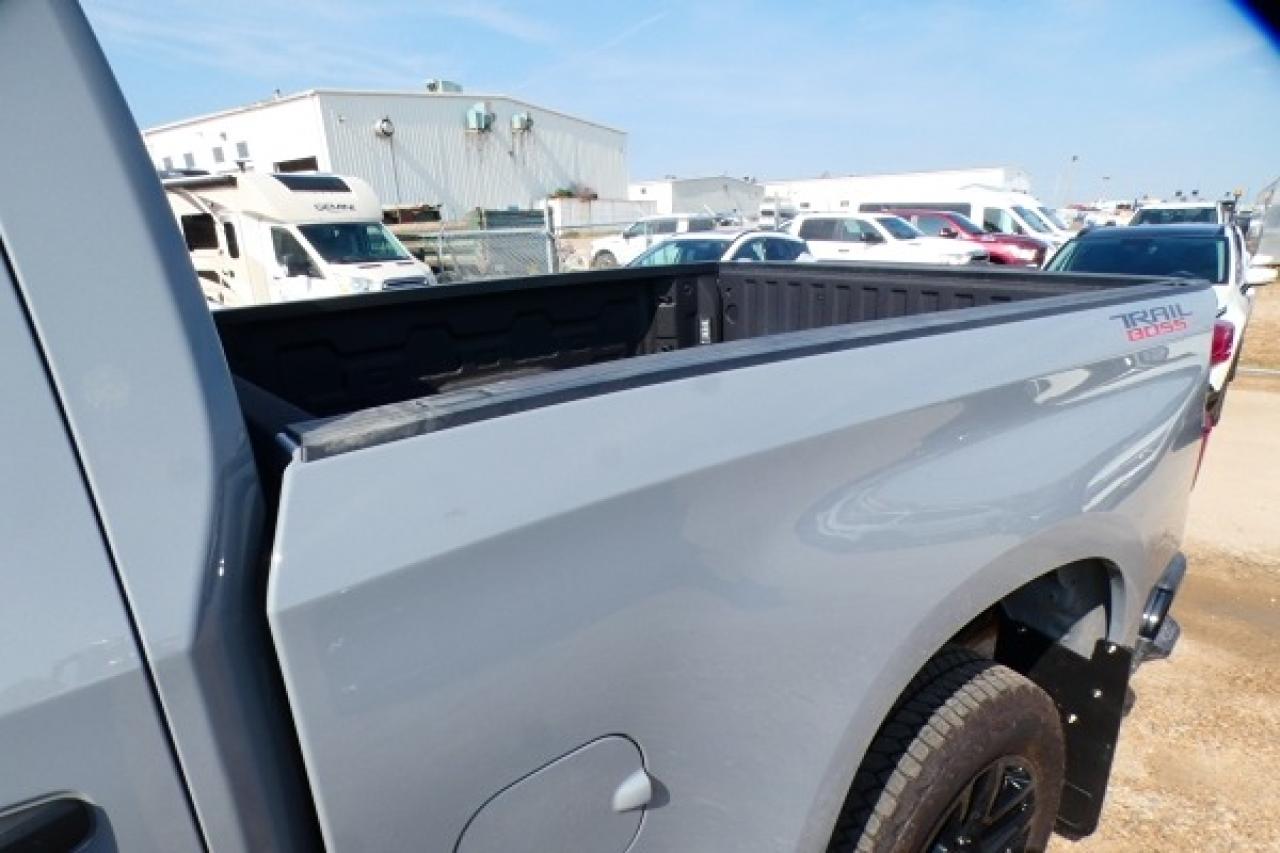 2025 Chevrolet Silverado 1500 Custom Trail Boss DSL w/Power cloth seats, BUC - Photo #15