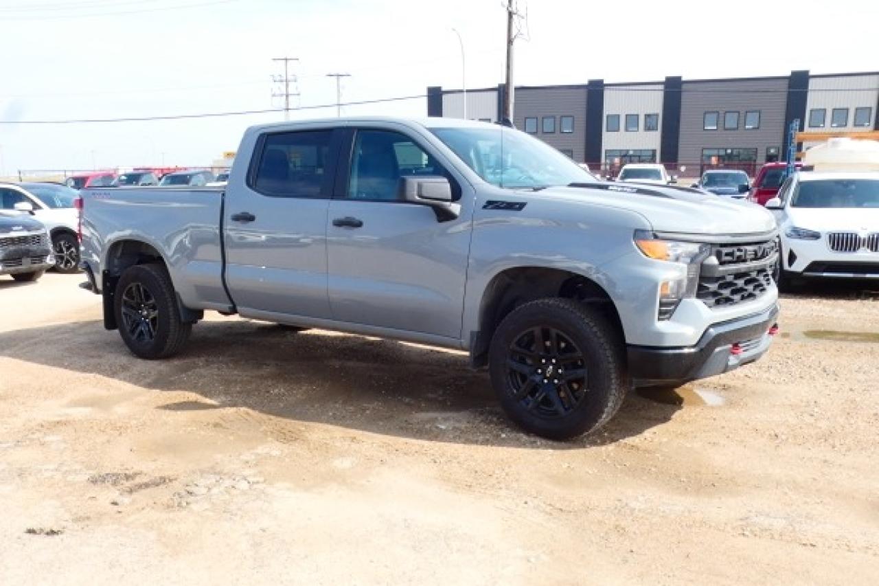 2025 Chevrolet Silverado 1500 Custom Trail Boss DSL w/Power cloth seats, BUC - Photo #4