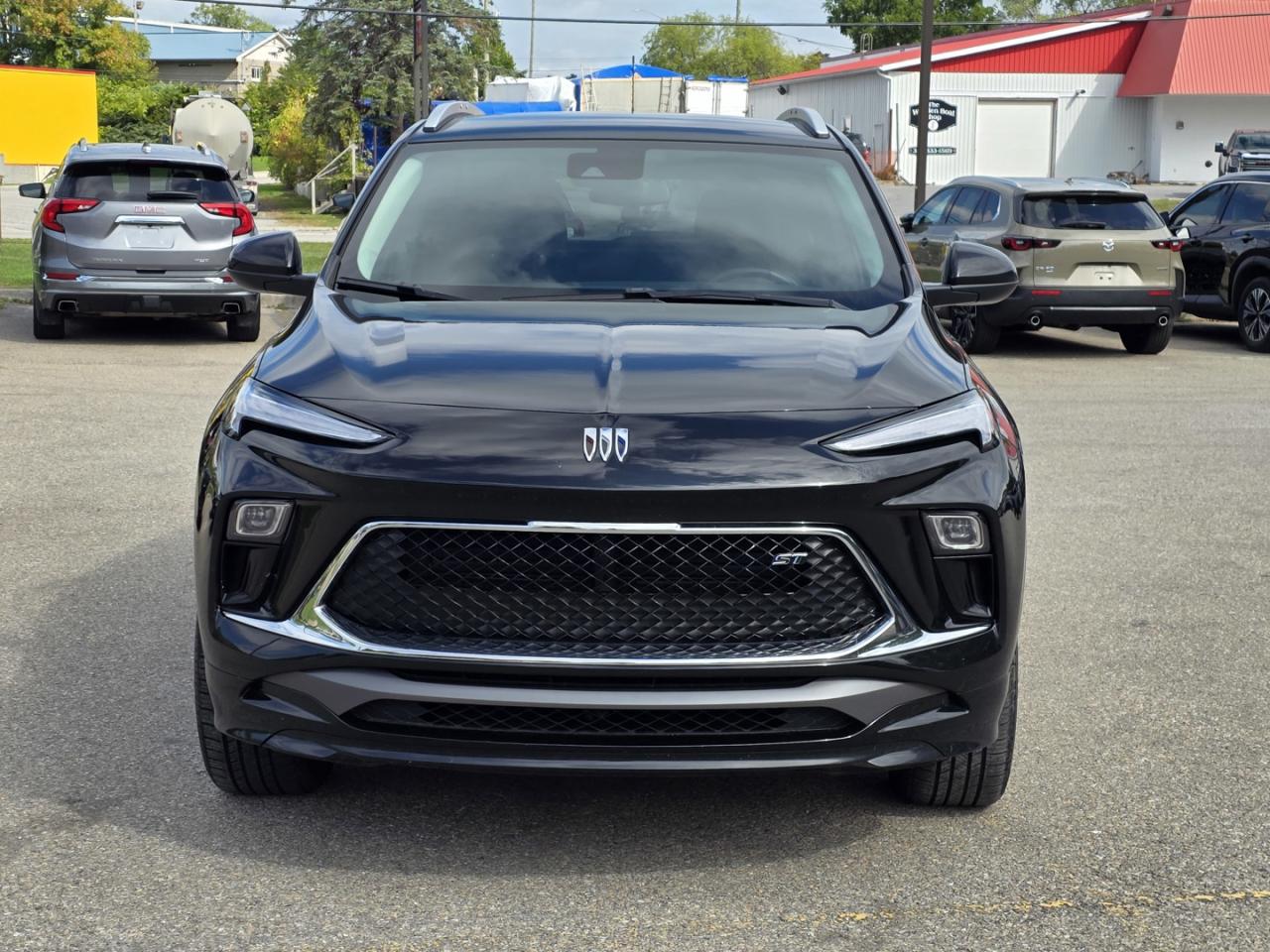 2024 Buick Encore GX Sport Touring AWD - Photo #2
