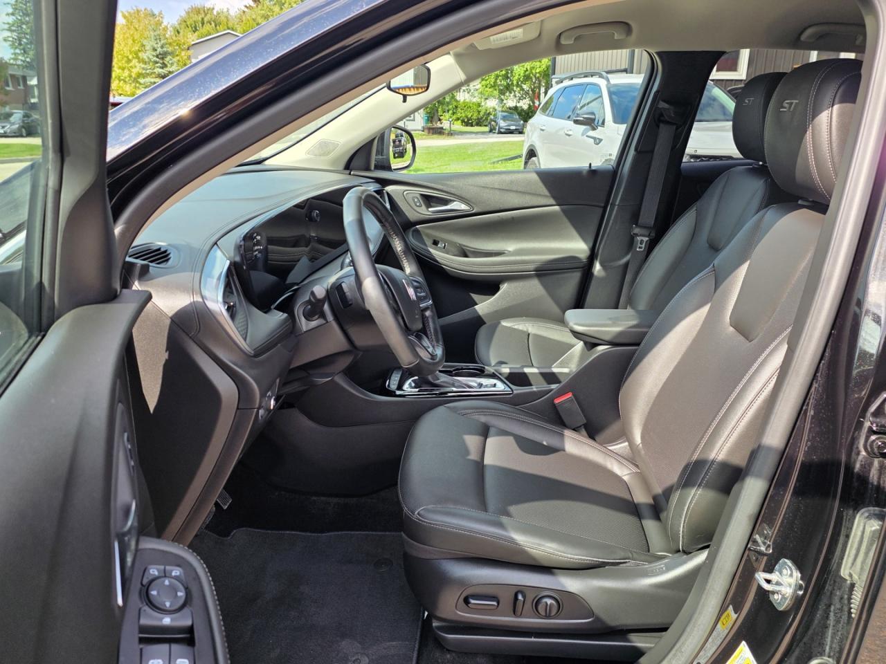 2024 Buick Encore GX Sport Touring AWD - Photo #13