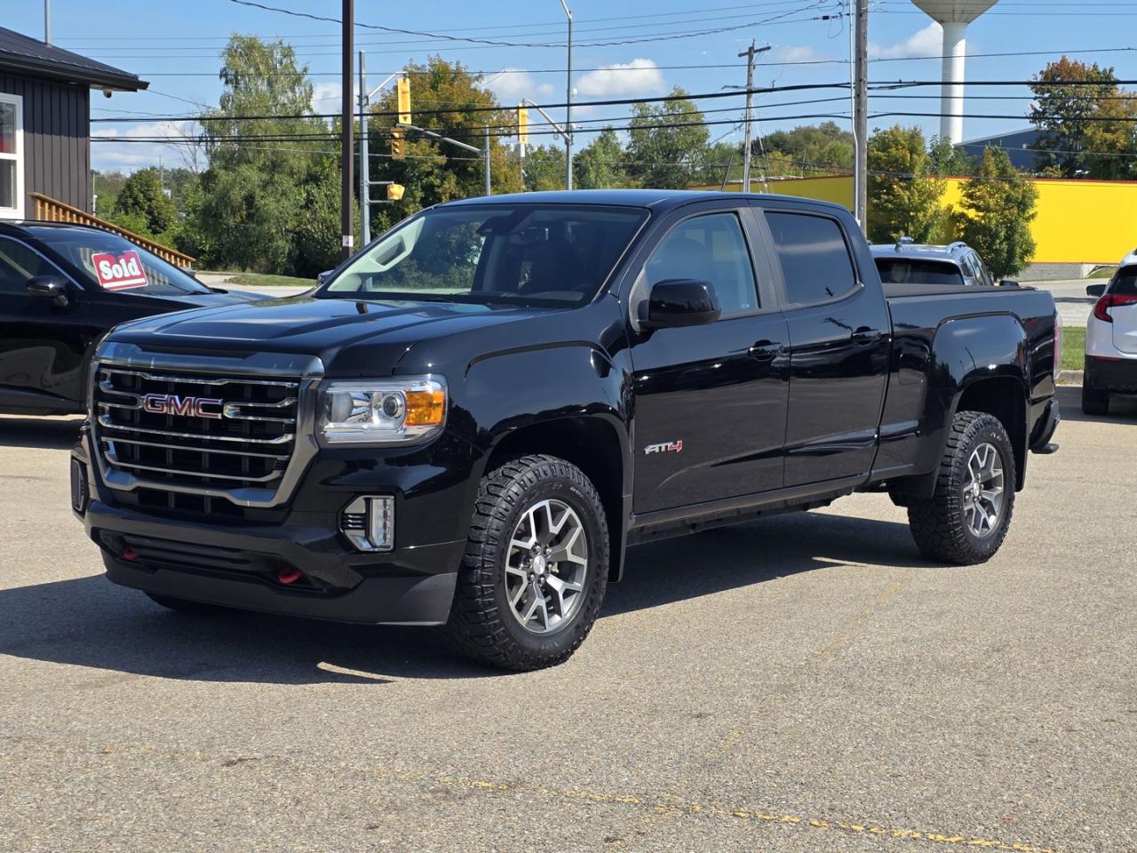 Used 2022 GMC Canyon AT4 Crew Cab w/Cloth 4WD for sale in Gananoque, ON