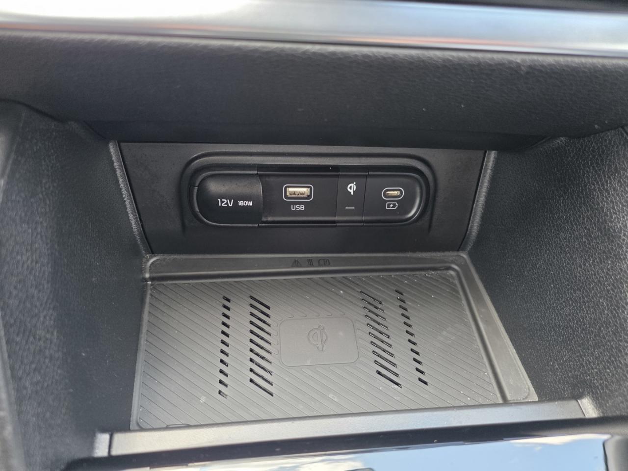 2024 Kia Sportage X-Line AWD , One Owner - Photo #16