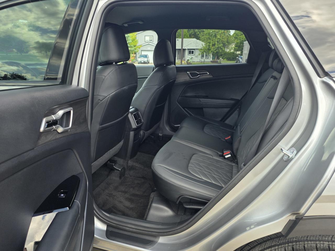 2024 Kia Sportage X-Line AWD , One Owner - Photo #19