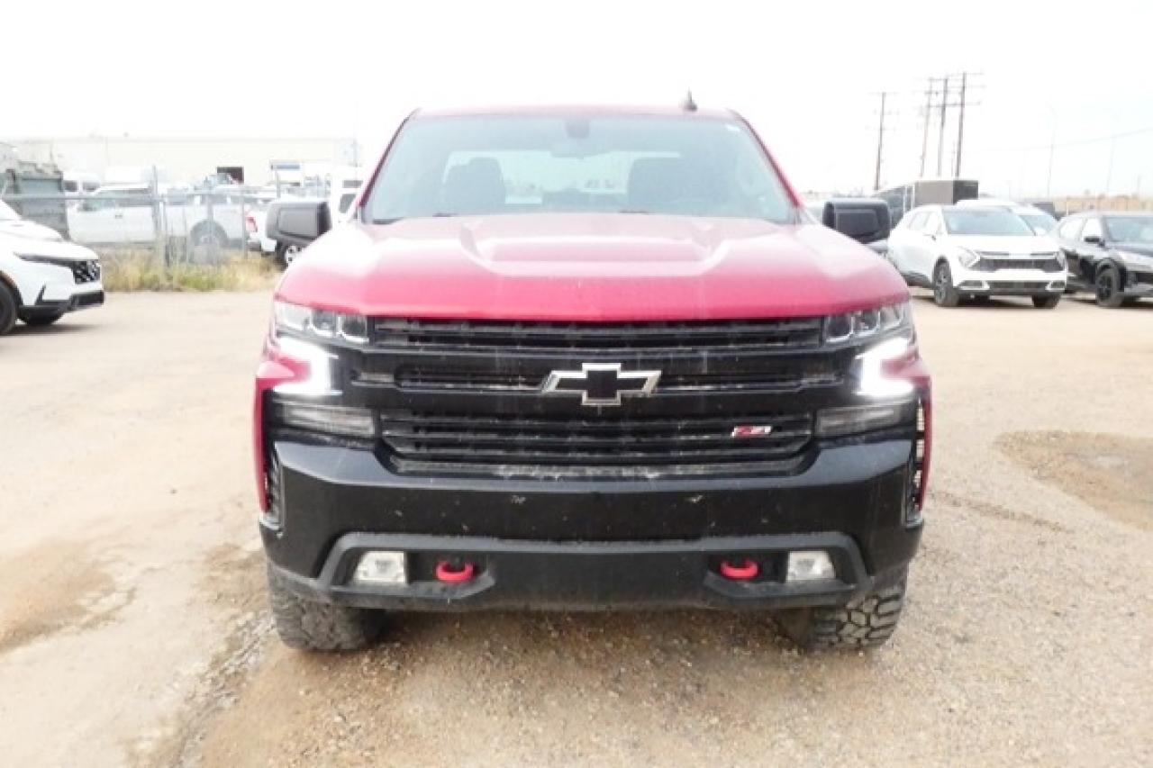 2022 Chevrolet Silverado 1500 LT Trail Boss w/Htd cloth seats, BUC - Photo #3
