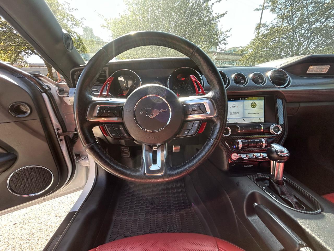 2016 Ford Mustang EcoBoost Premium - Photo #11