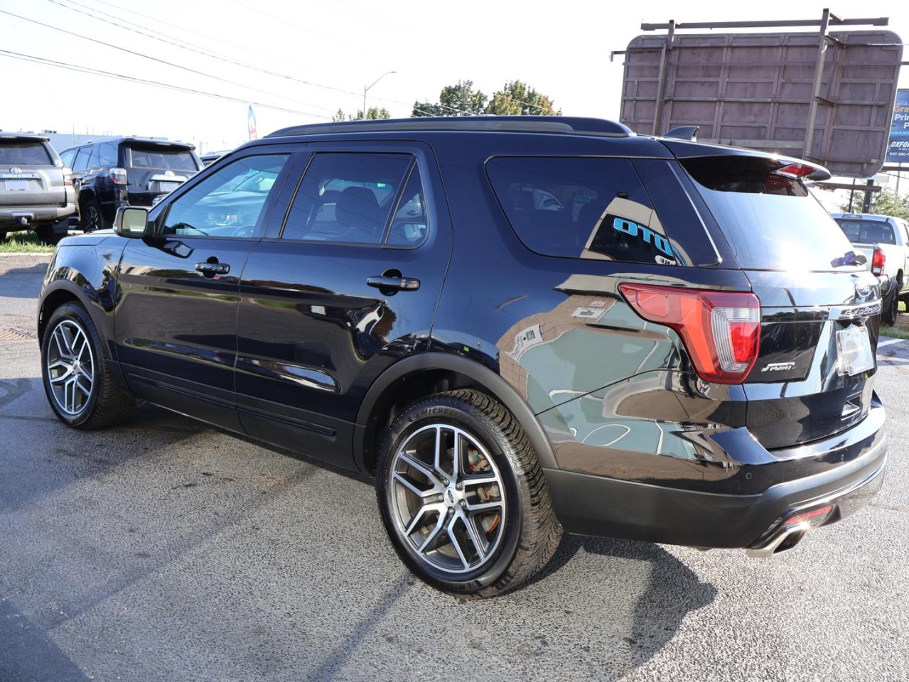 2017 Ford Explorer V6 SPORT 4WD CERTIFIED *FORD MAINTAIN* CAMERA NAV BLUETOOTH LEATHER HEATED SEATS PANO ROOF CRUISE ALLOYS - Photo #4