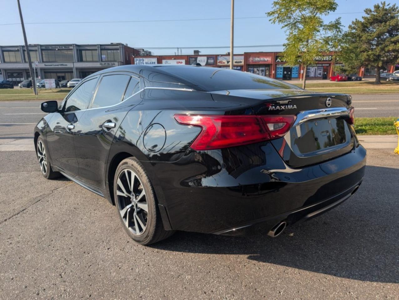 2018 Nissan Maxima SL / NAVI / LEATHER / SUNROOF - Photo #7