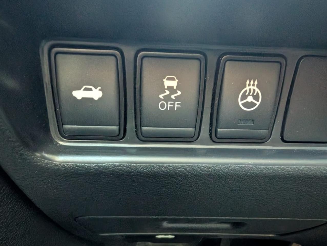 2018 Nissan Maxima SL / NAVI / LEATHER / SUNROOF - Photo #14