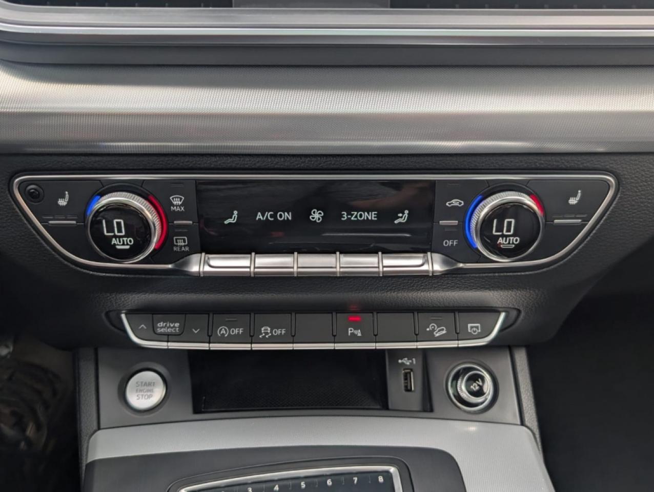 2018 Audi Q5 2.0T QUATTRO PROGRESSIVE / SUNROOF / VIRTUAL / VIR - Photo #18