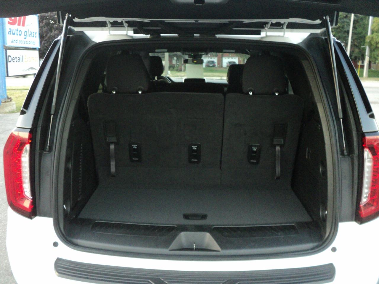 2024 GMC Yukon SLE 4WD 5.3L8cyl 8Passenger - Photo #23