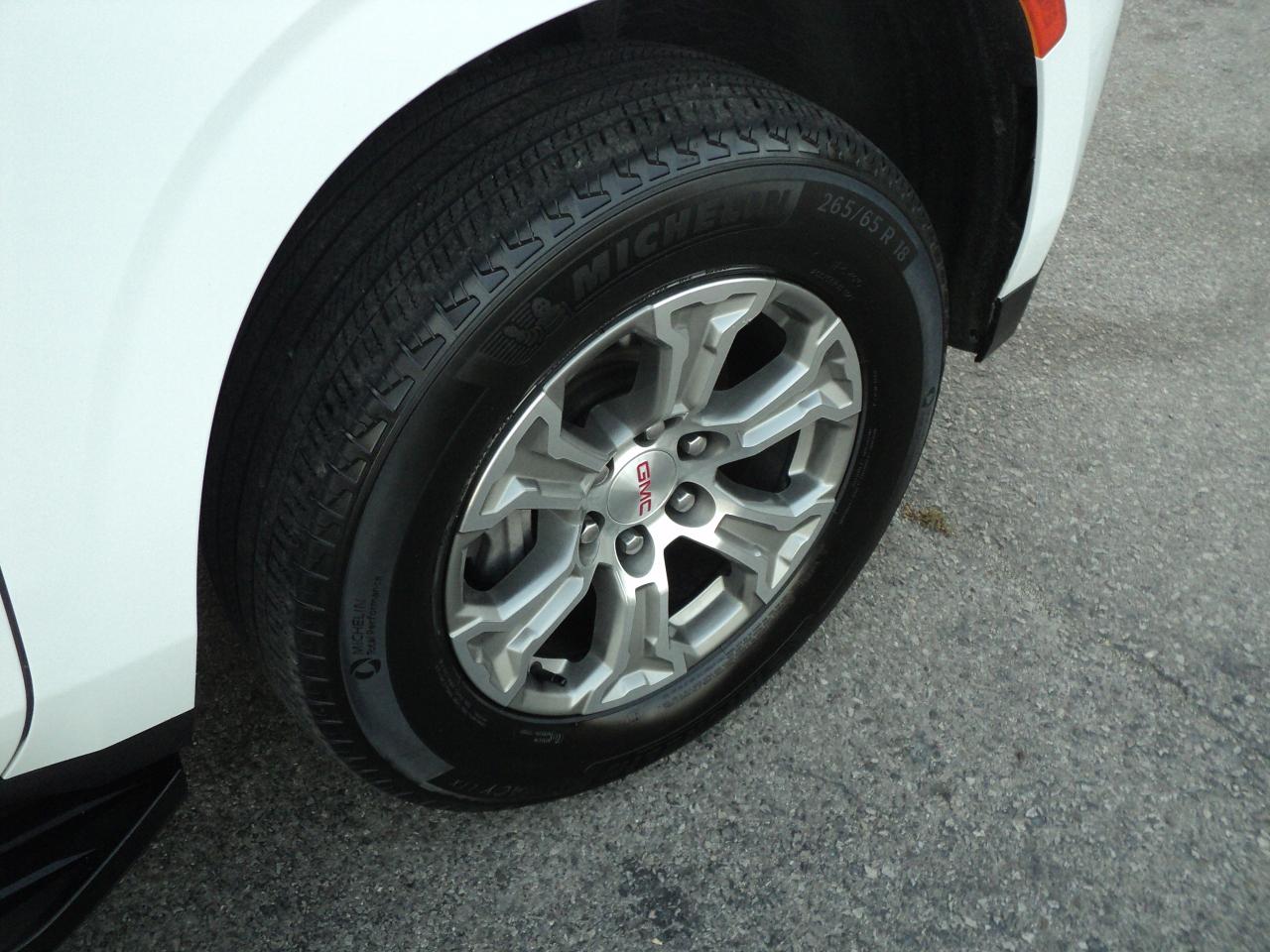 2024 GMC Yukon SLE 4WD 5.3L8cyl 8Passenger - Photo #28