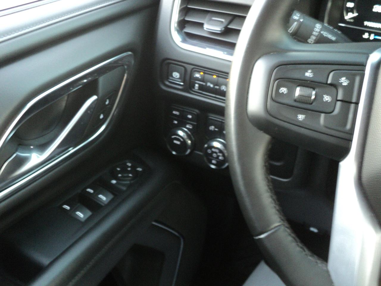 2024 GMC Yukon SLE 4WD 5.3L8cyl 8Passenger - Photo #24