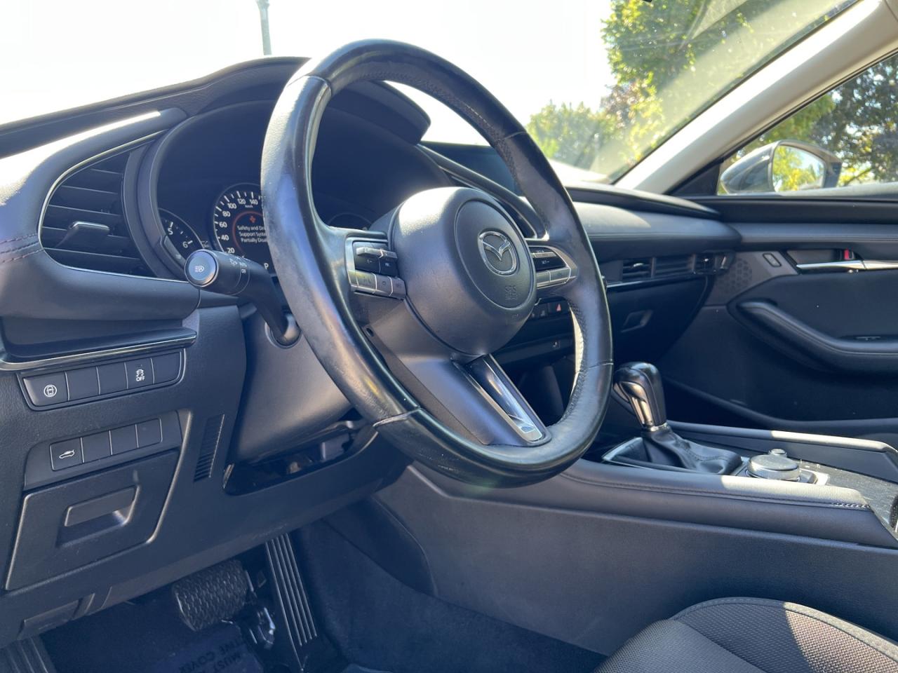 2019 Mazda MAZDA3 GS Photo