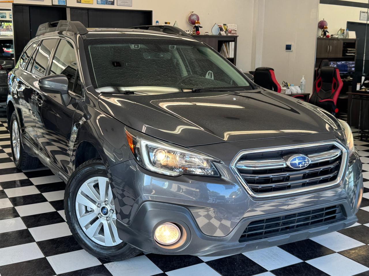 2019 Subaru Outback Touring AWD W/Eye Seight+Sunroof++CLEAN CARFAX Photo19