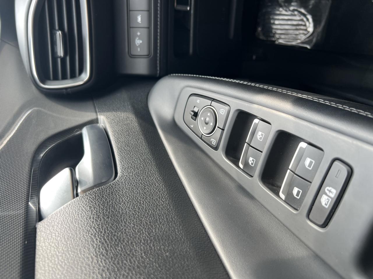 2021 Hyundai Santa Fe Hybrid Preferred - Photo #20