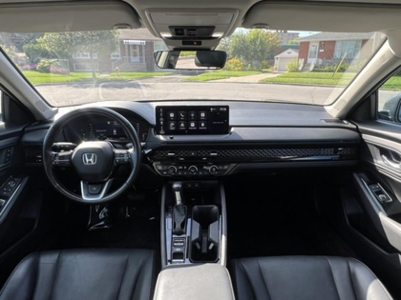 2023 Honda Accord Touring Photo