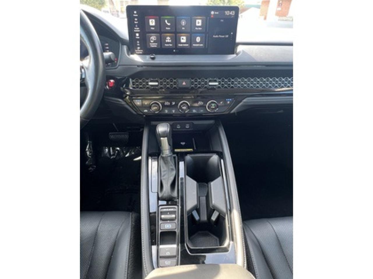 2023 Honda Accord Touring Photo