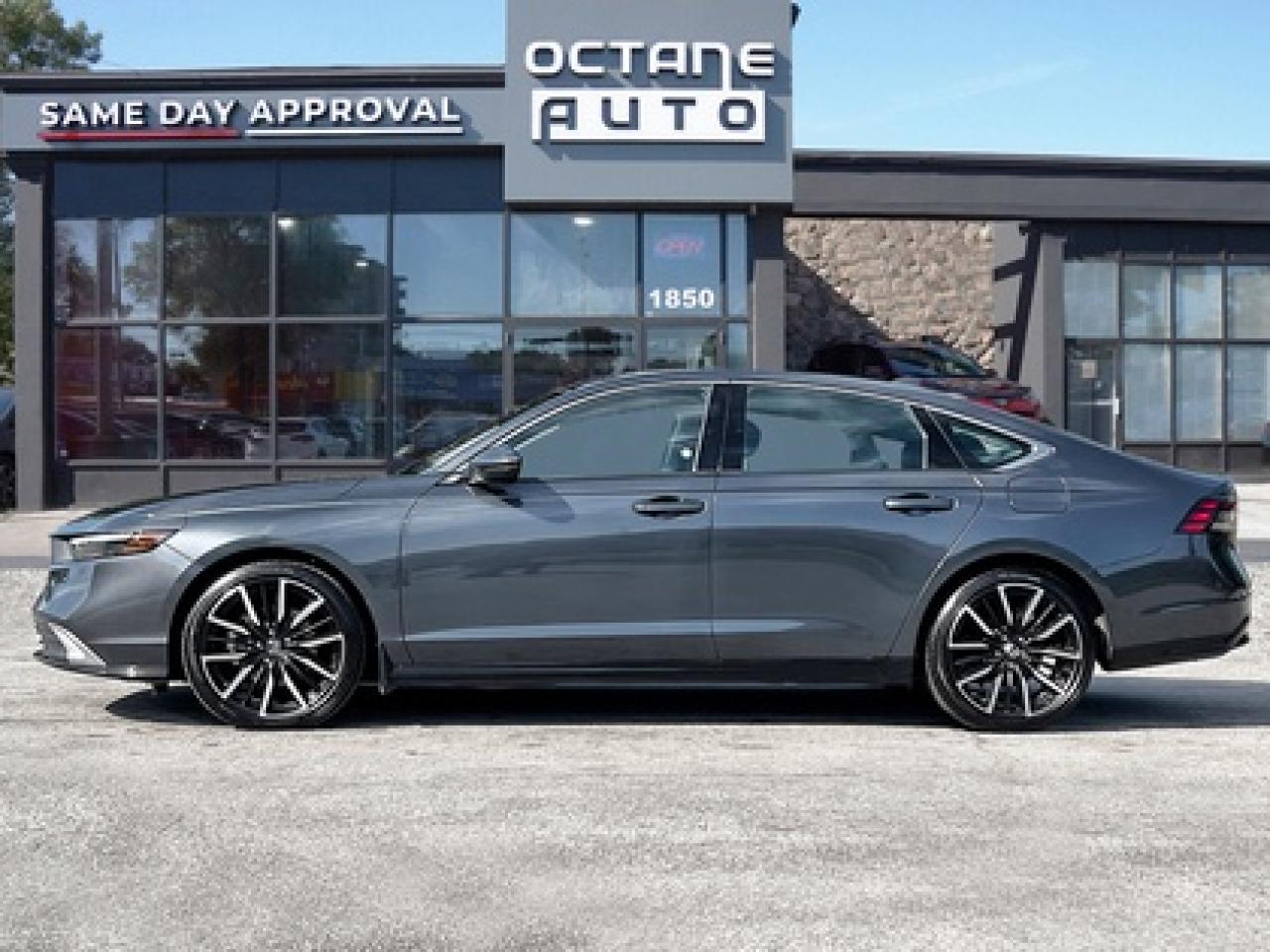 2023 Honda Accord Touring Photo