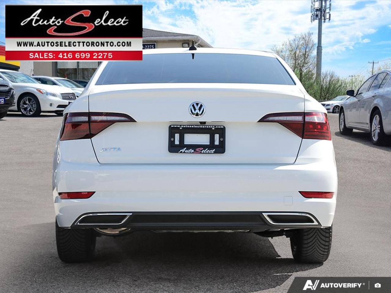 2021 Volkswagen Jetta Execline Apple Carplay - Sunroof - Leather - Clean Carfax Photo