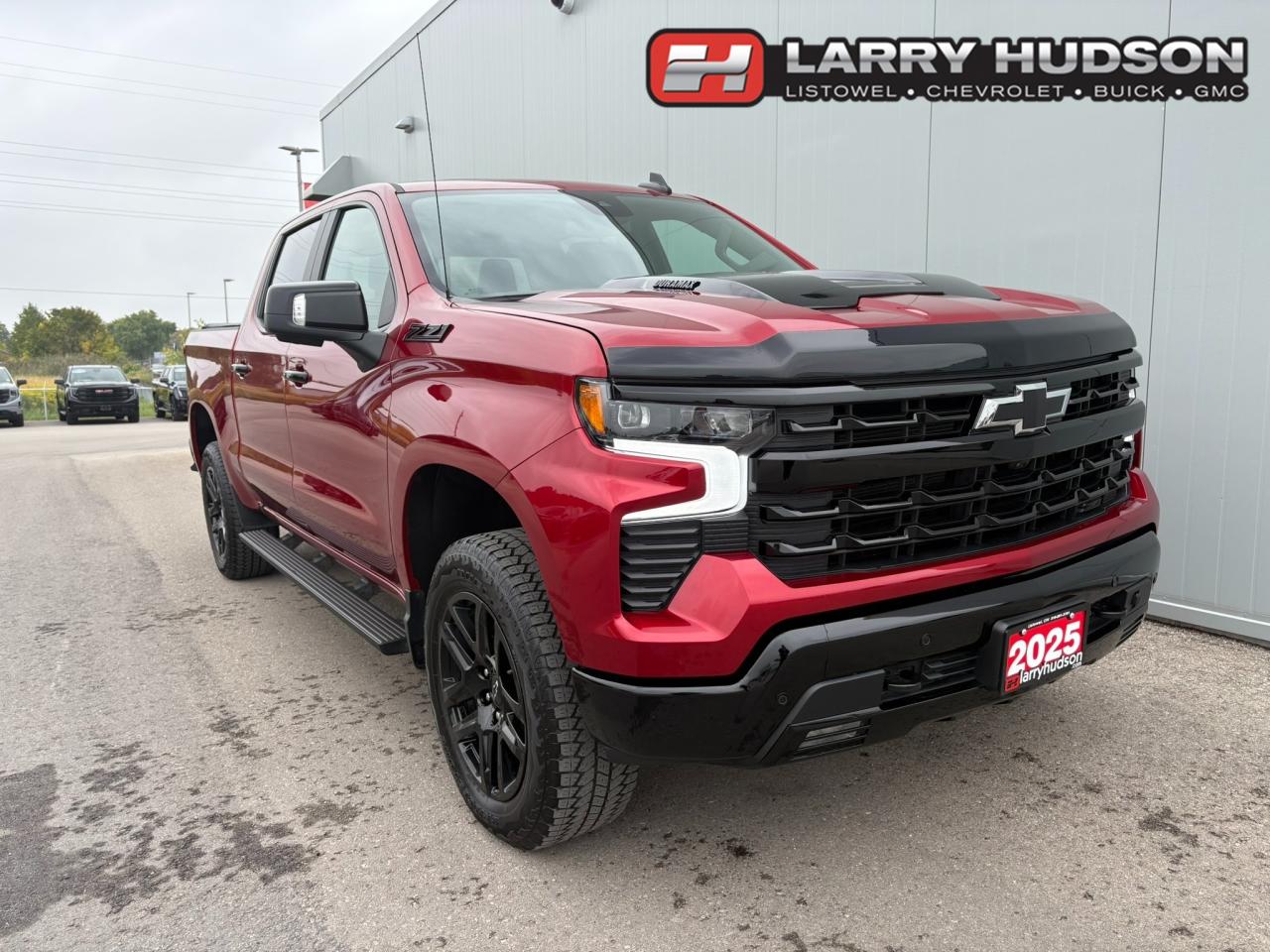 Used 2025 Chevrolet Silverado 1500 LT Trail Boss One Owner | Leather | Sunroof | 20