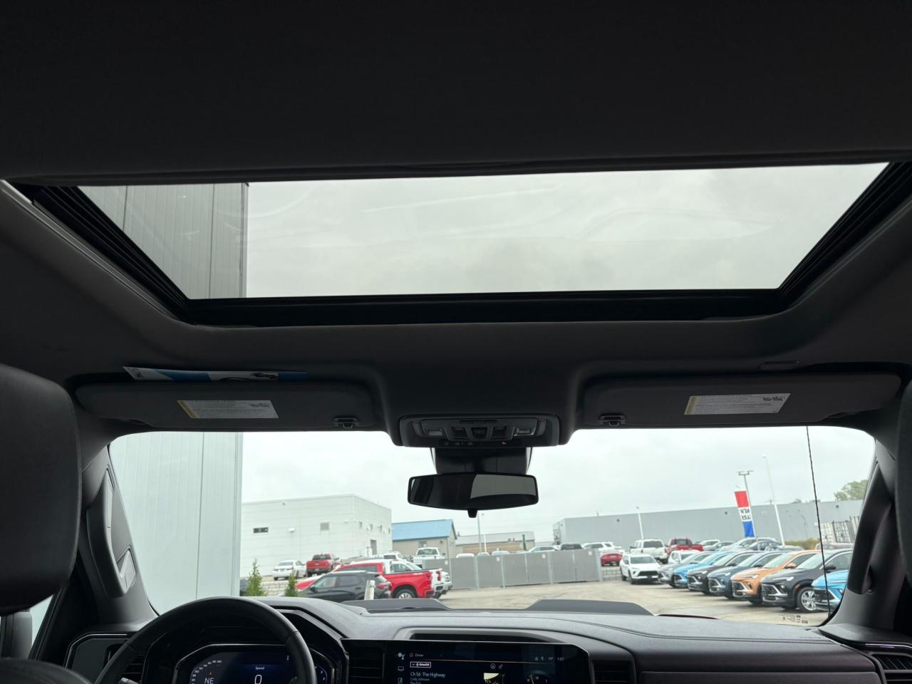 2025 Chevrolet Silverado 1500 LT Trail Boss One Owner | Leather | Sunroof | 20" Wheels Photo