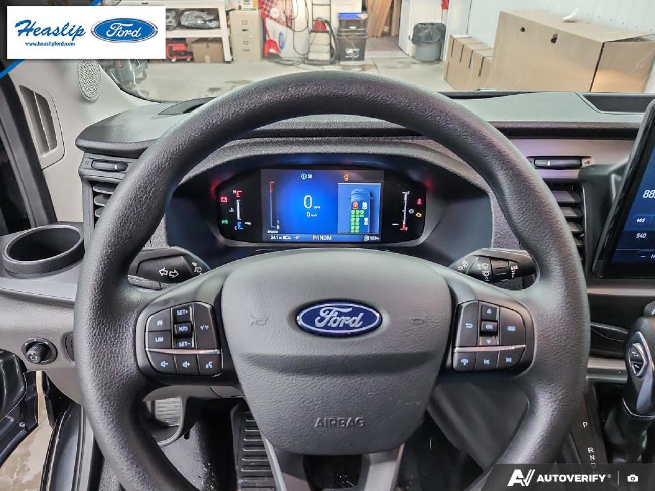 2026 Ford Transit Passenger Wagon XL Photo