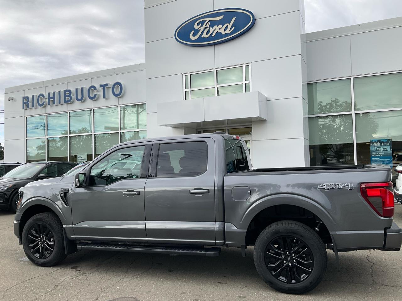 2025 Ford F-150 XLT Photo