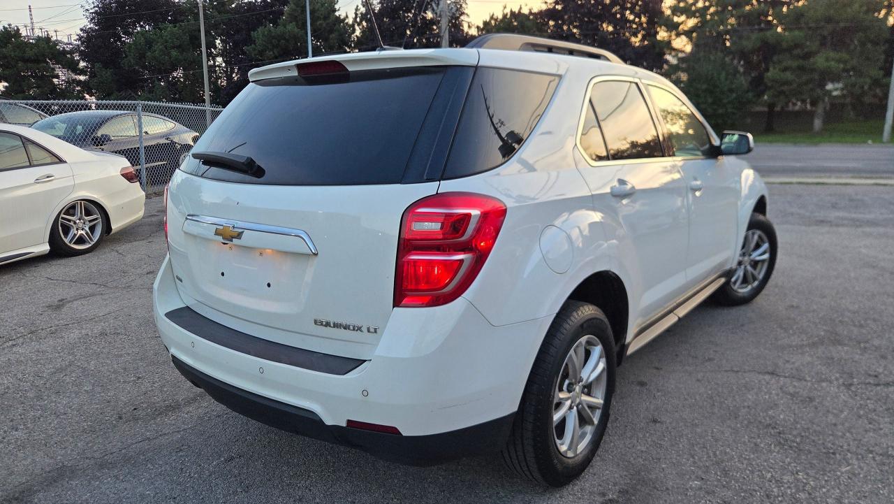 2016 Chevrolet Equinox AWD 4DR LT - Photo #4