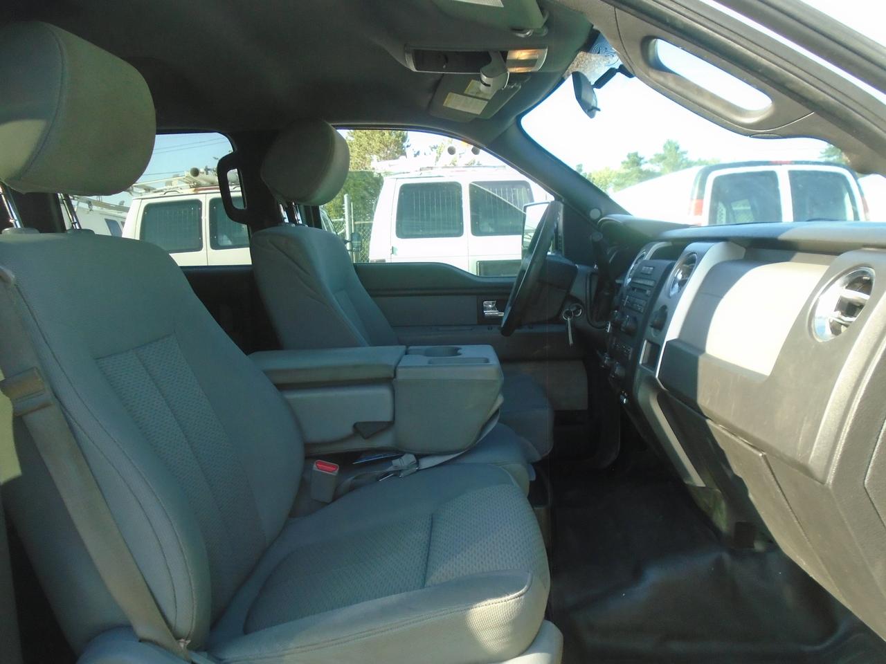 2014 Ford F-150 4WD SuperCrew 157 XLT + TOW PKG Photo