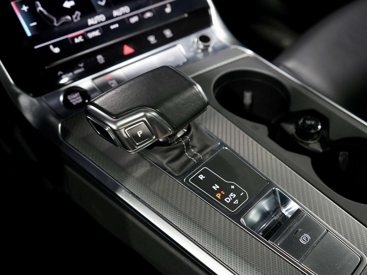 2021 Audi A6 Premium/ S LINE/ROOF/CARPLAY/DRIVE ASSIST/PARK AID Photo