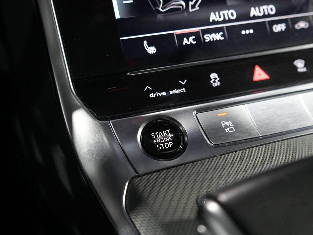 2021 Audi A6 Premium/ S LINE/ROOF/CARPLAY/DRIVE ASSIST/PARK AID Photo