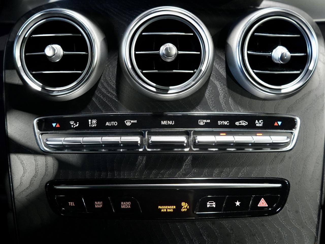 2022 Mercedes-Benz GLC AMG GLC 43/PANO/360CAM/CARPLAY/21" RIM/NO ACCIDENT Photo