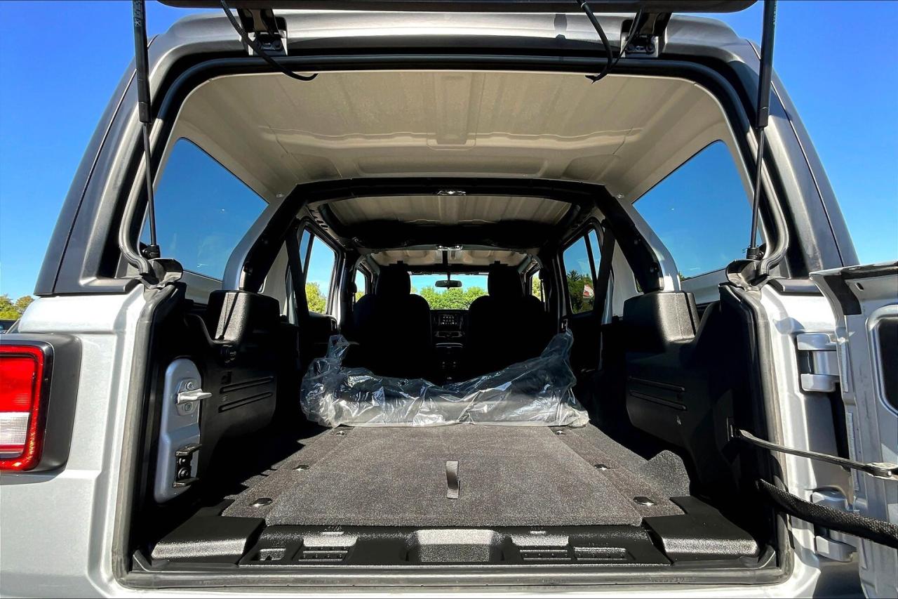 2023 Jeep Wrangler Willys 4Dr | Cold Weather | Tow Pkg | 4X4 Photo