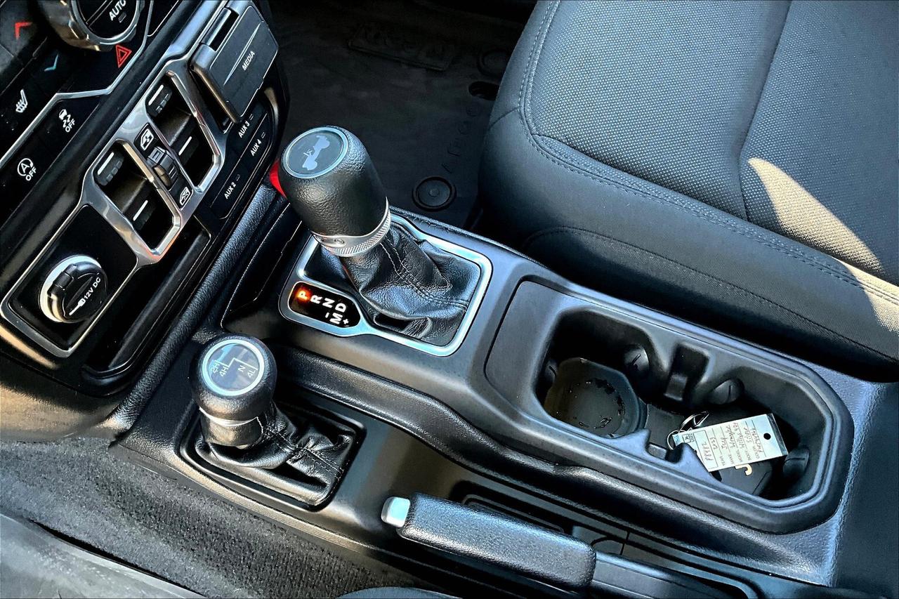 2023 Jeep Wrangler Willys 4Dr | Cold Weather | Tow Pkg | 4X4 Photo