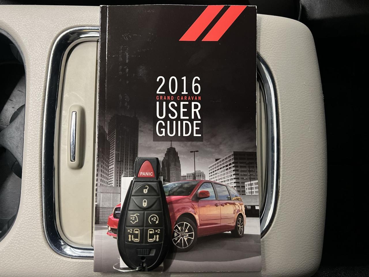 2016 Dodge Grand Caravan PREMIUM PLUS | 7-PASS |LEATHER | DVD | 17IN ALLOYS Photo